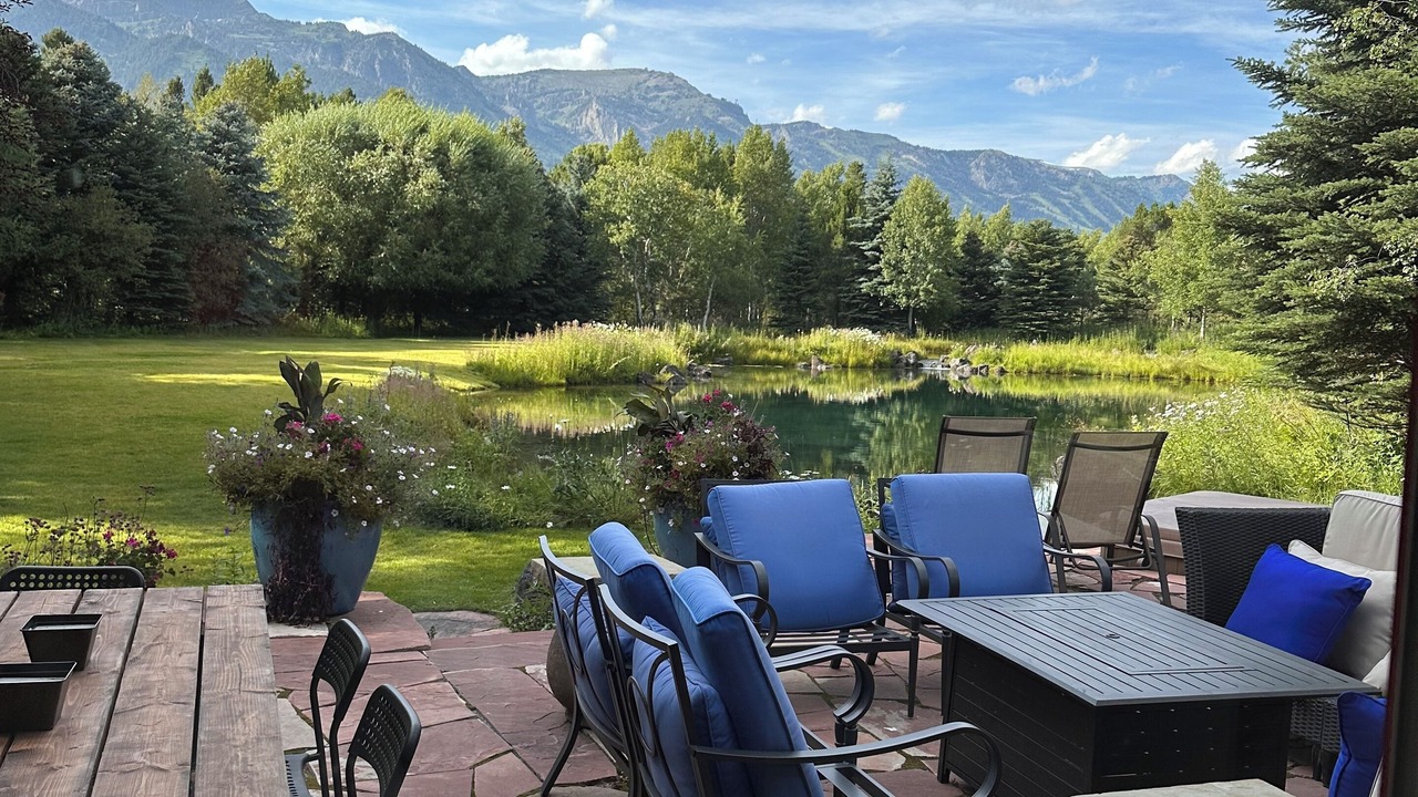 Photo of Outdoor in Moose Wilson Road
