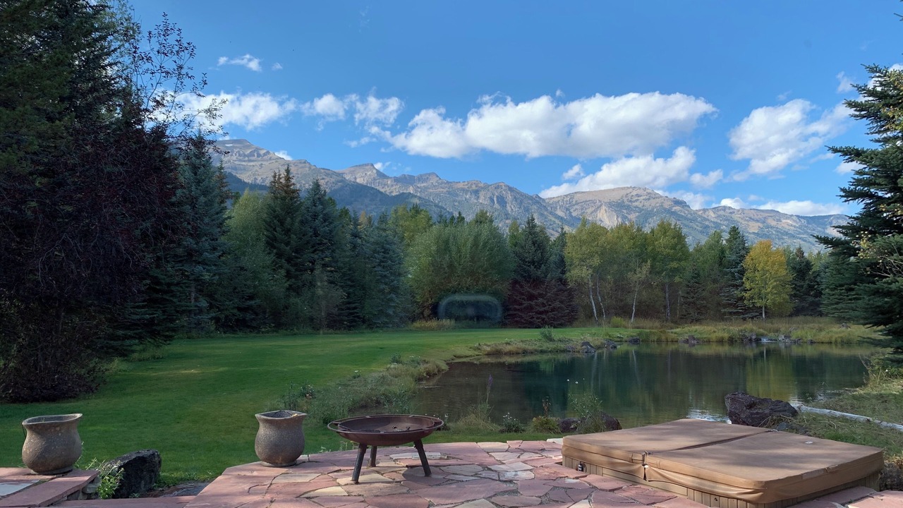 Photo of Outdoor in Moose Wilson Road