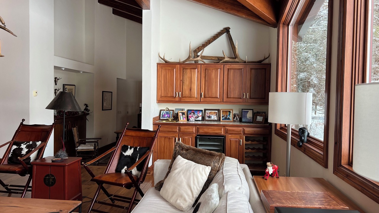 Photo of Livingroom in Moose Wilson Road