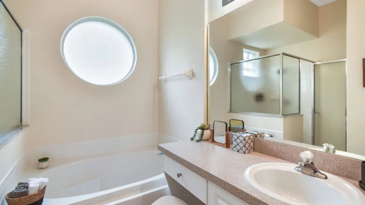 Photo of Bathroom in Hillcrest Estates