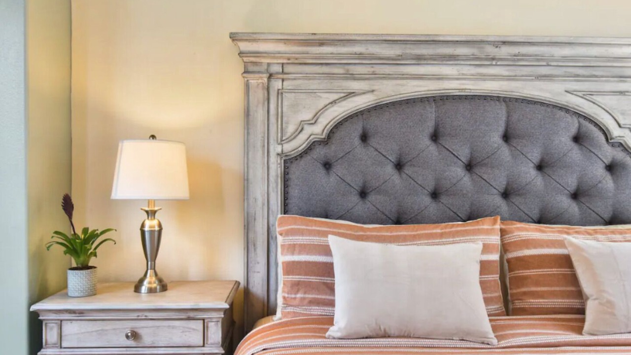 Photo of Bedroom in Hillcrest Estates