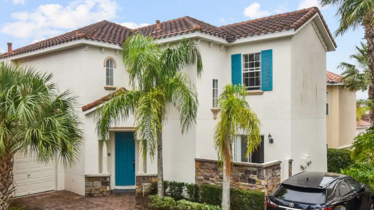 Photo of Outdoor in Hillcrest Estates