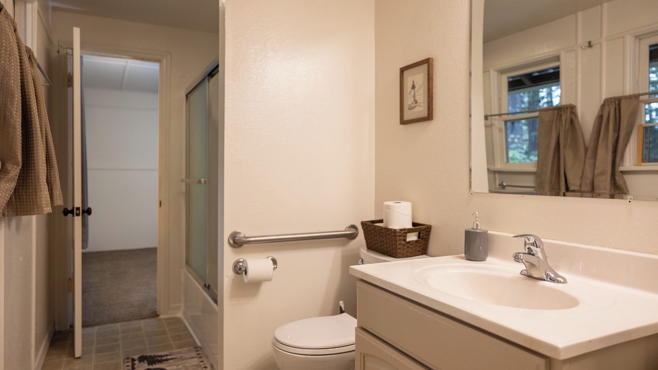 Photo of Bathroom in Blue River