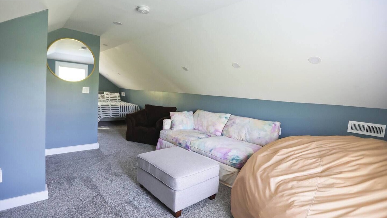Photo of Bedroom in Butler