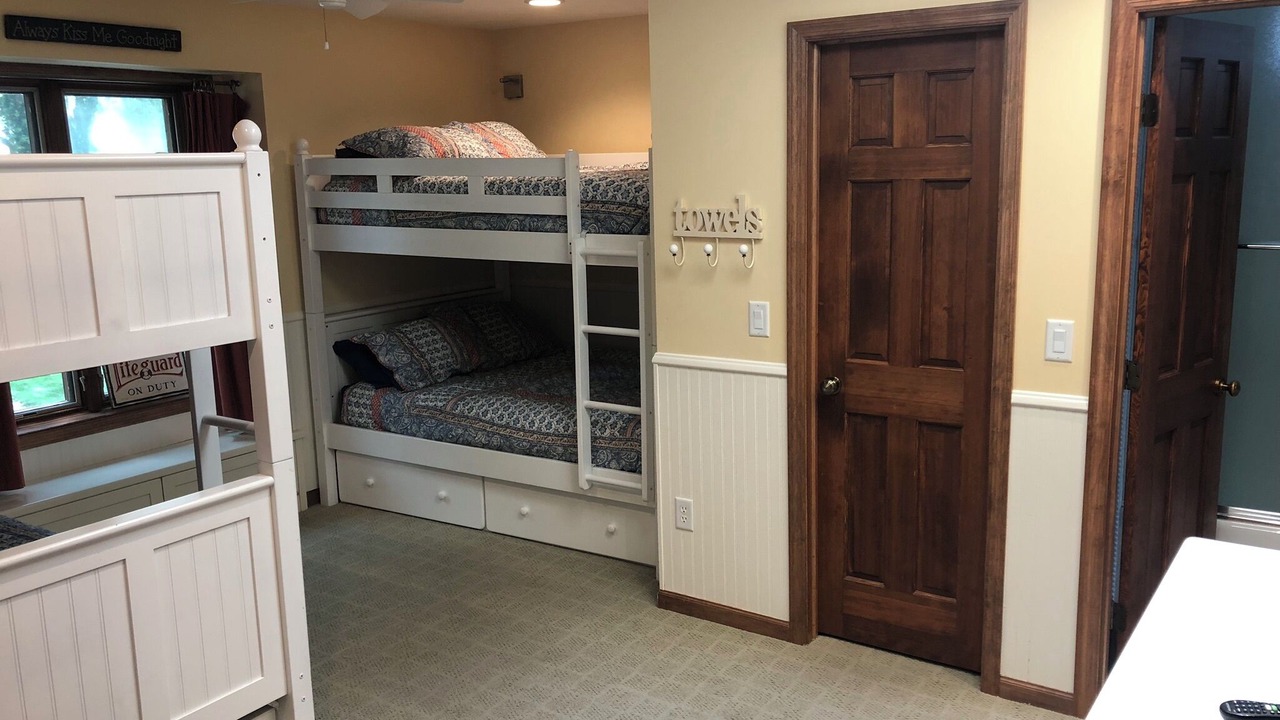 Photo of Bedroom in Spirit Lake