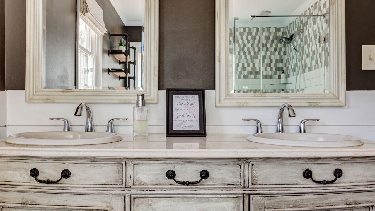 Photo of Bathroom in Mount Mourne