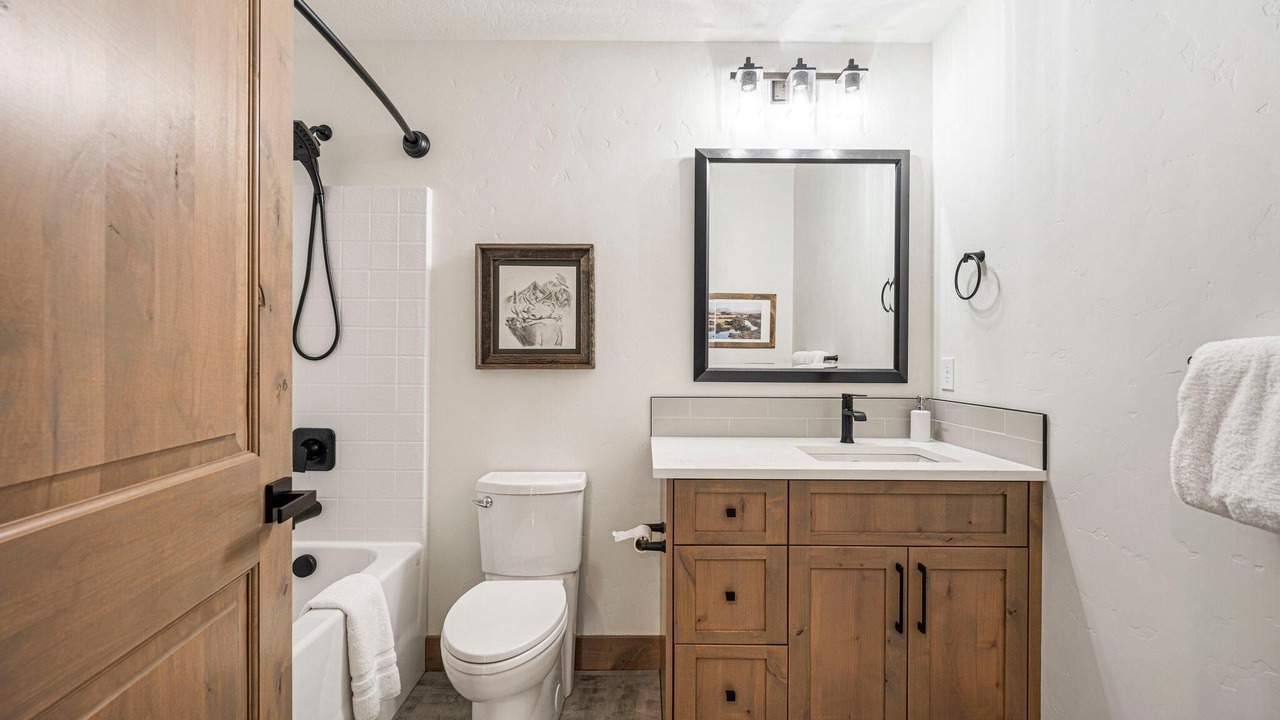 Photo of Bathroom in Tamarack Resort