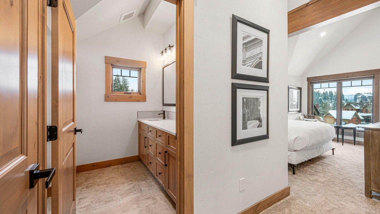 Photo of Bedroom in Tamarack Resort