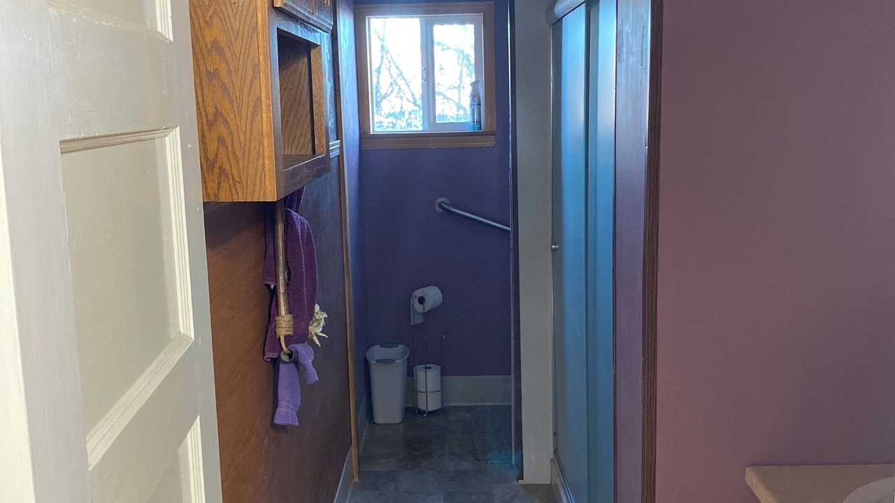 Photo of Bathroom in Powell