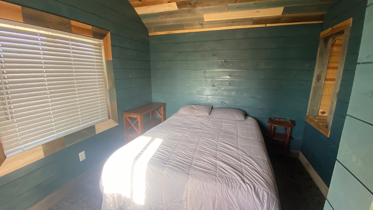 Photo of Bedroom in Luverne