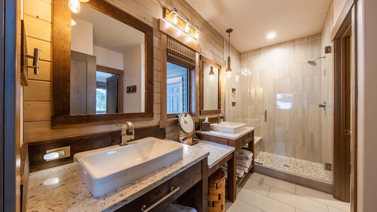 Photo of Bathroom in Eureka