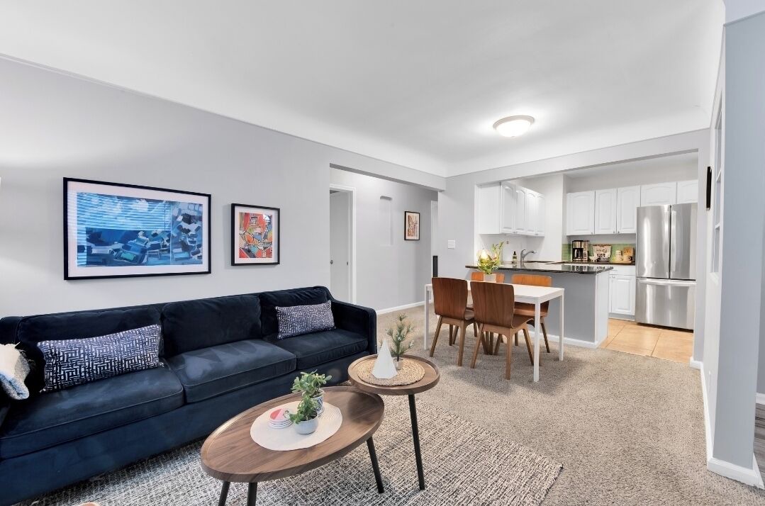 Photo of Livingroom in Royal Oak