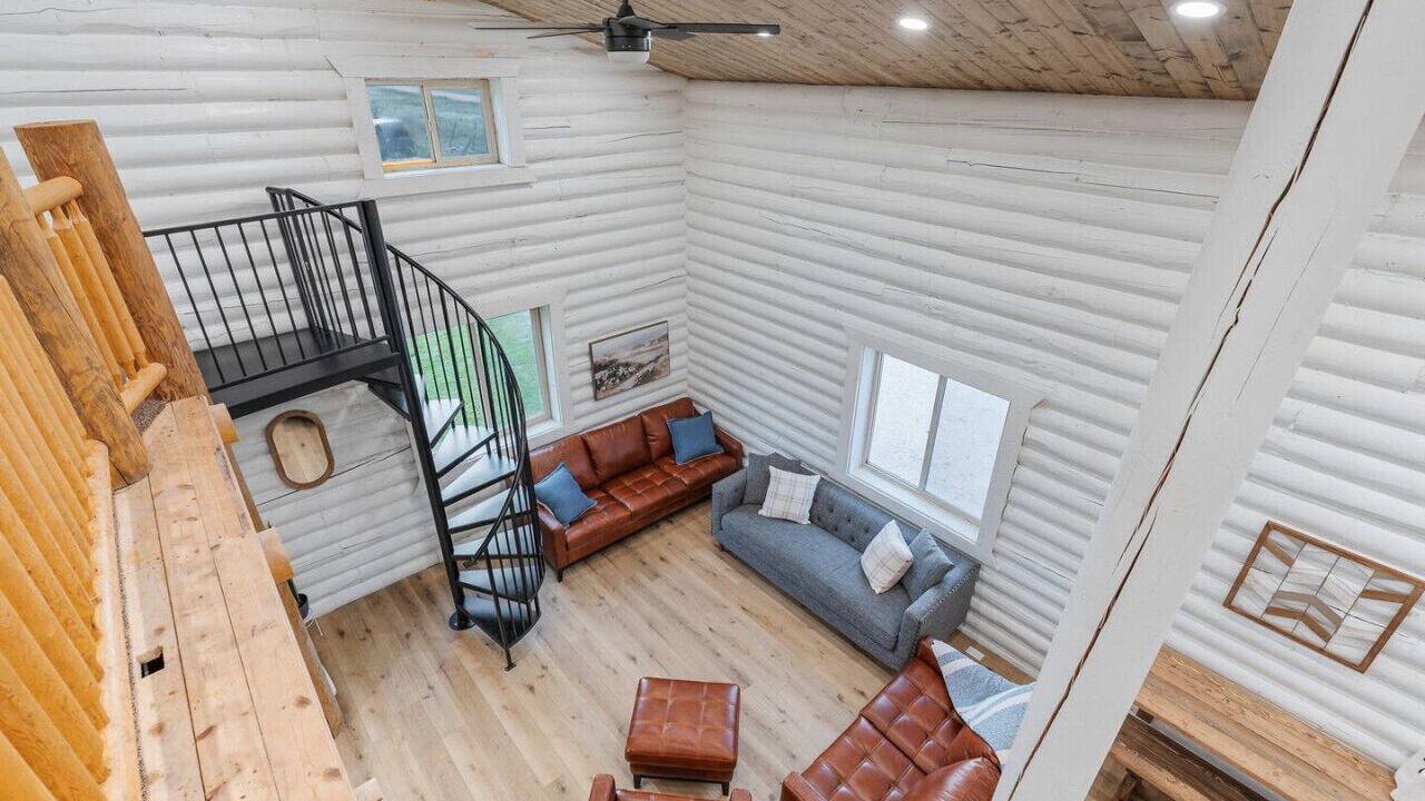 Photo of Livingroom in St. Charles
