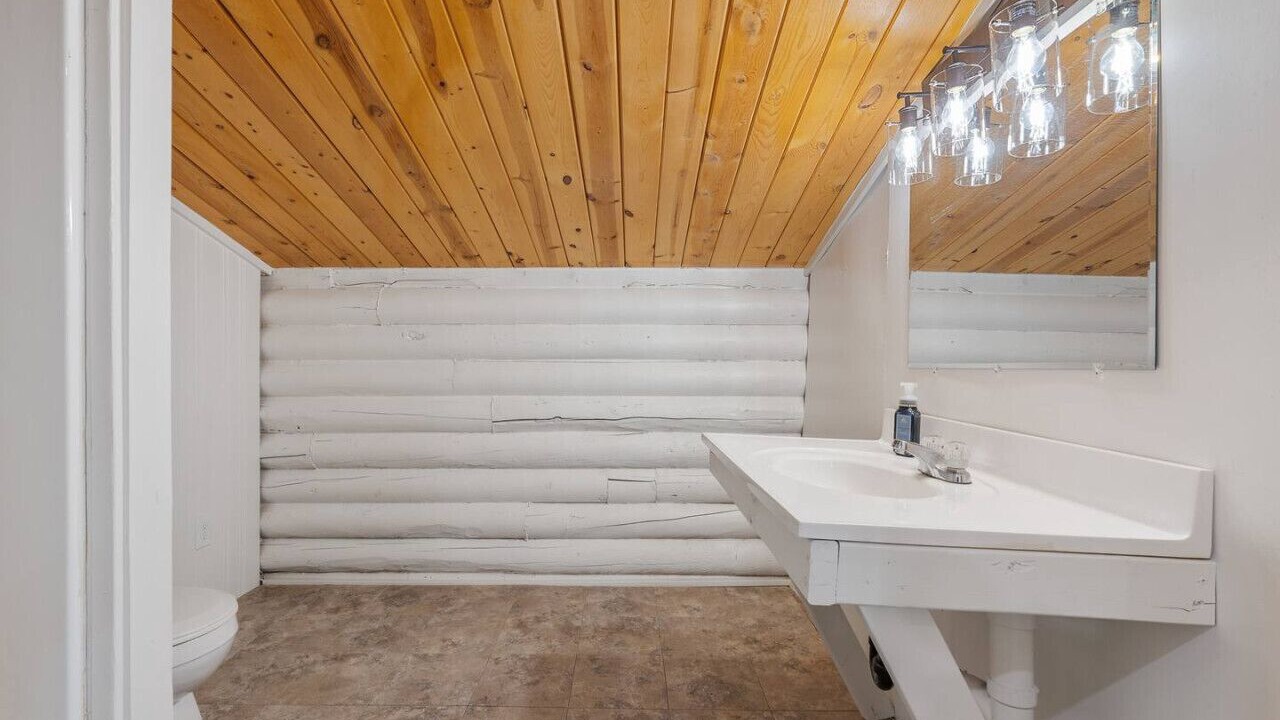 Photo of Bathroom in St. Charles