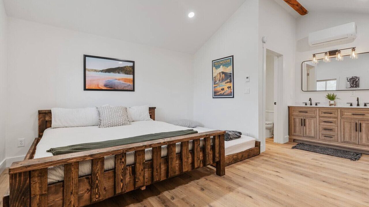 Photo of Bedroom in St. Charles