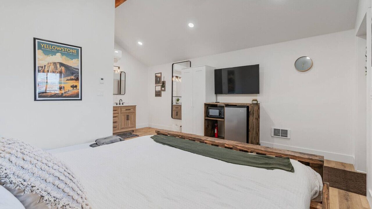 Photo of Bedroom in St. Charles