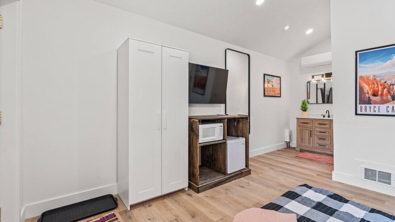 Photo of Bedroom in St. Charles