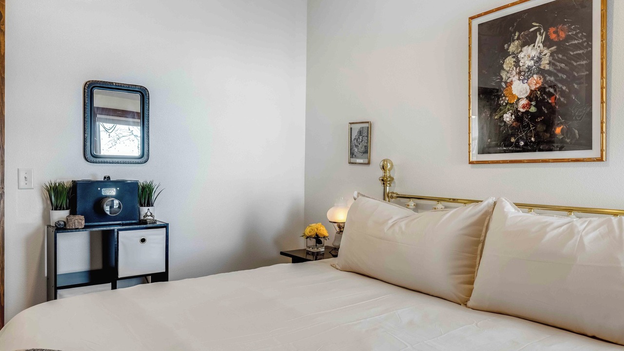 Photo of Bedroom in Camas County