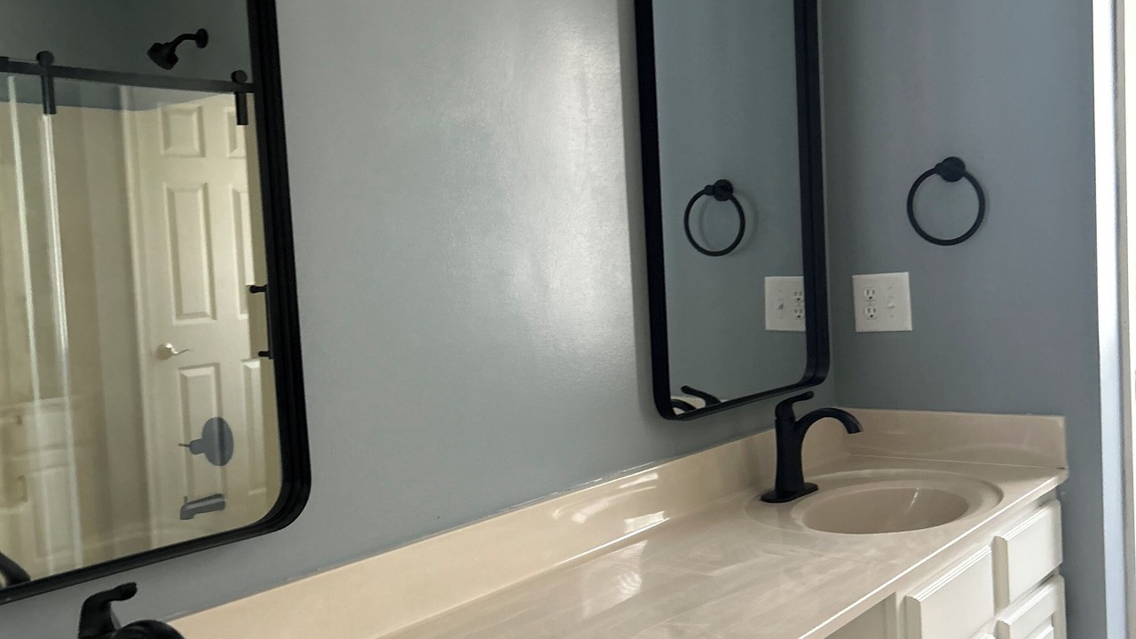 Photo of Bathroom in Treasure Lake