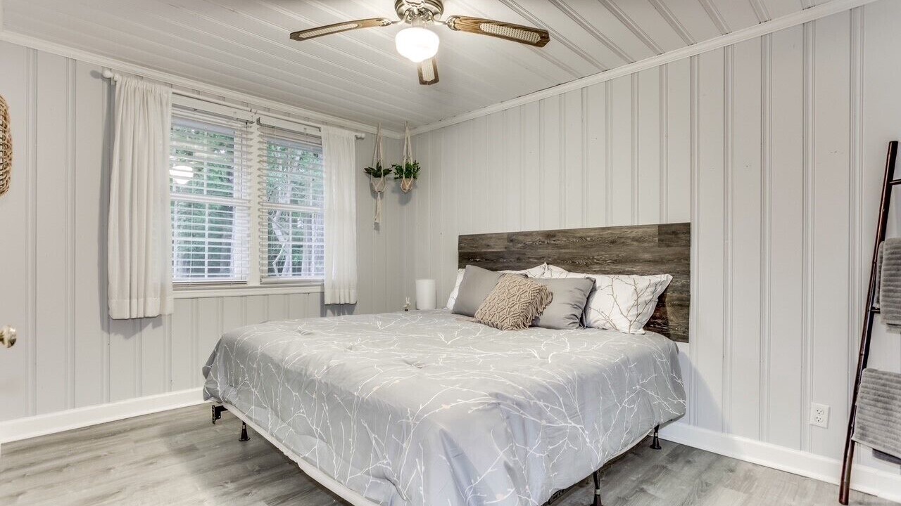 Photo of Bedroom in Longs