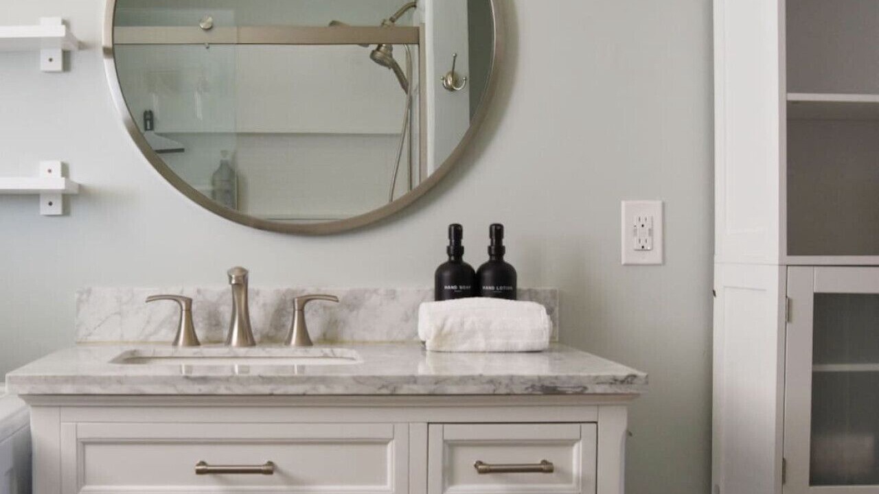 Photo of Bathroom in Franklin to the Fort