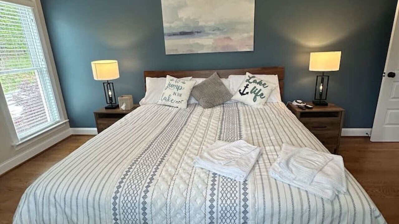 Photo of Bedroom in New London