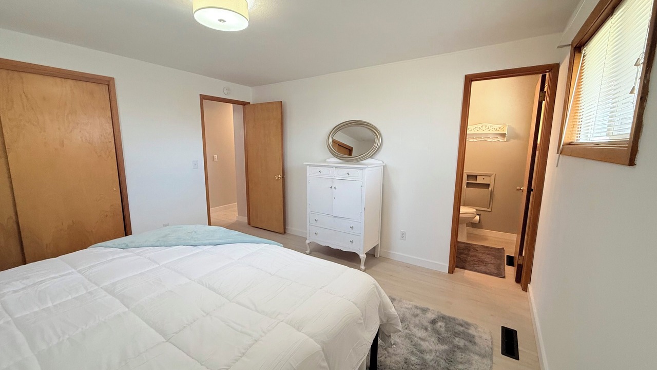 Photo of Bedroom in Veradale