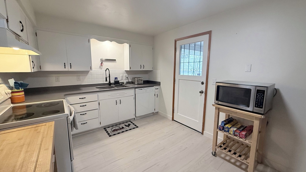 Photo of Kitchen in Veradale