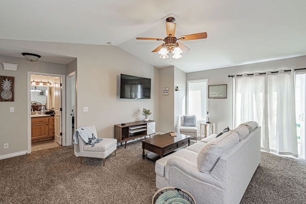 Photo of Livingroom in Idaho Falls