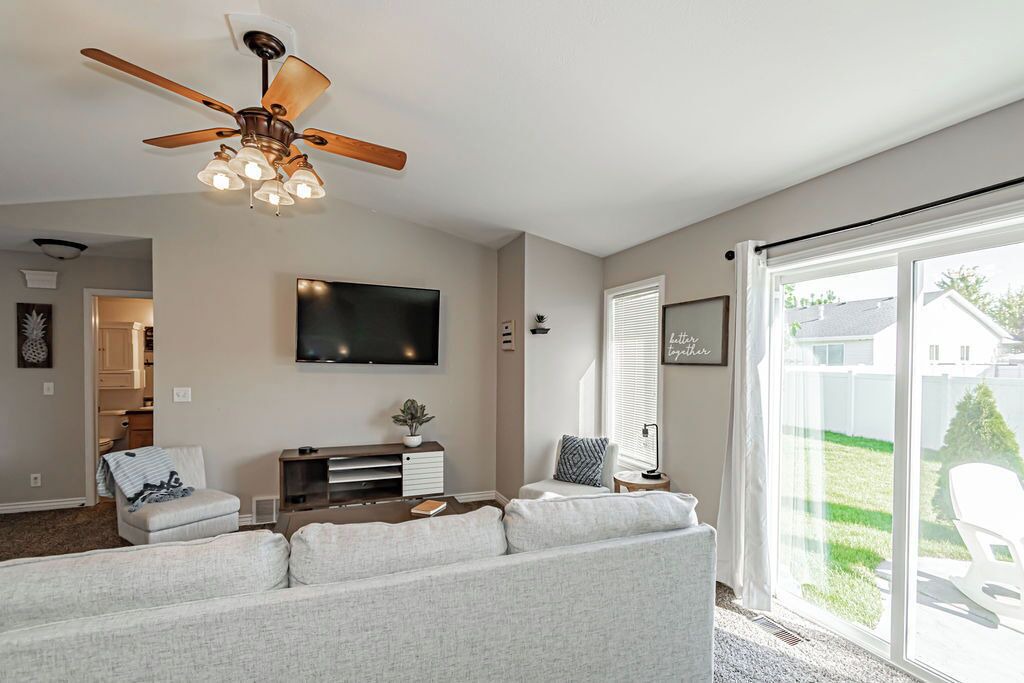 Photo of Livingroom in Idaho Falls