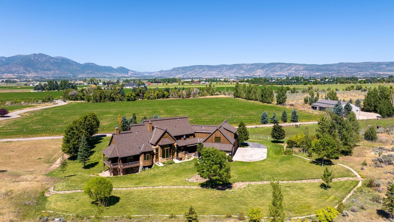 Photo of Outdoor in Daniel