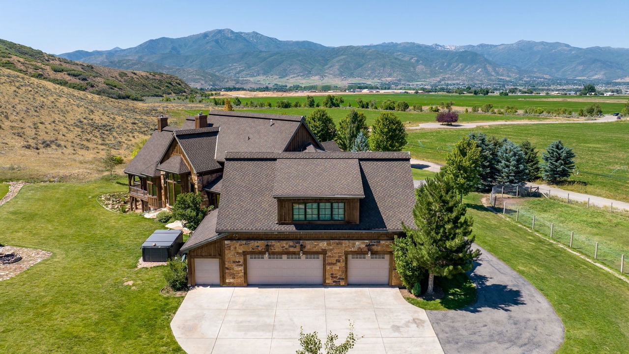 Photo of Outdoor in Daniel