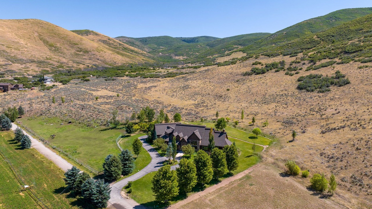 Photo of Outdoor in Daniel