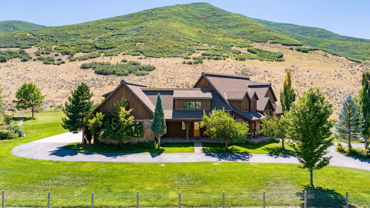 Photo of Outdoor in Daniel
