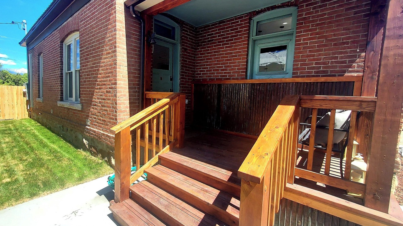 Photo of Patio Balcony in Salmon