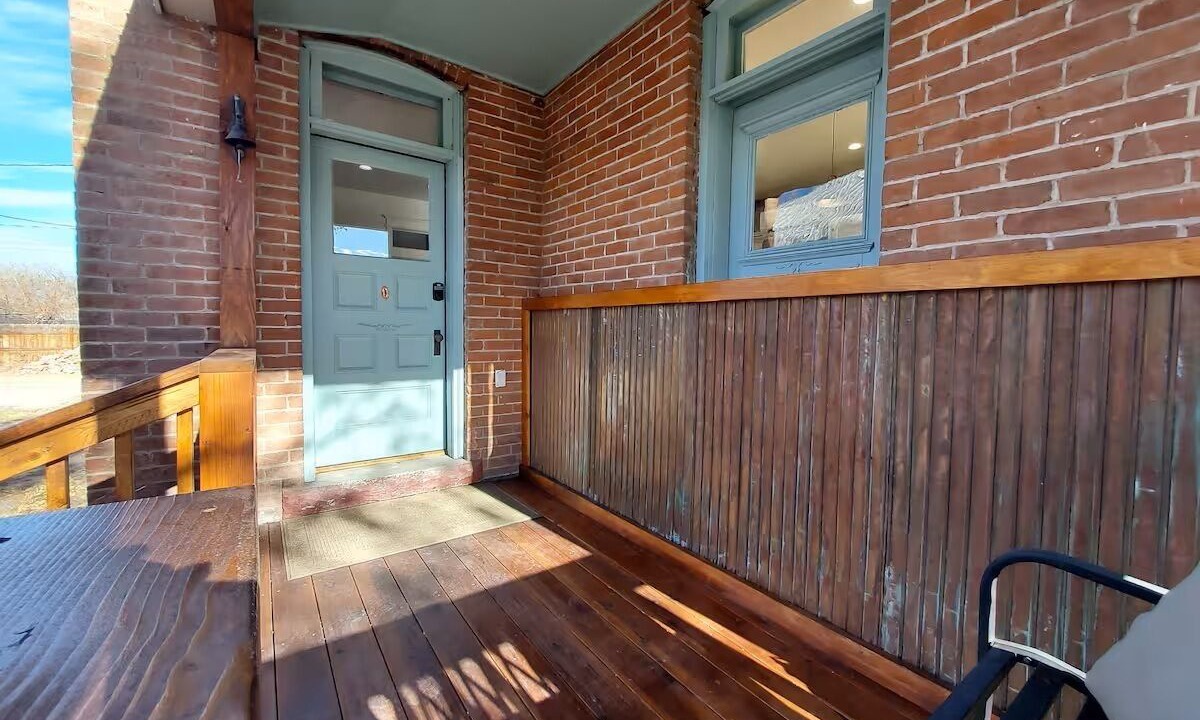 Photo of Patio Balcony in Salmon