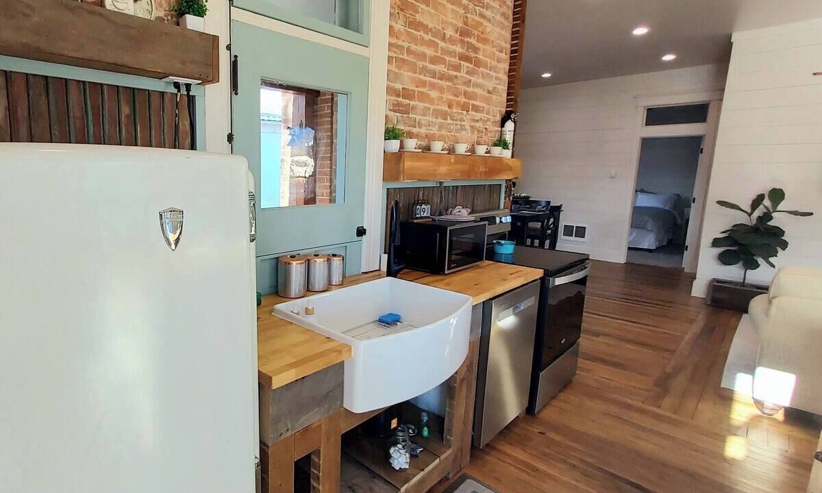 Photo of Kitchen in Salmon