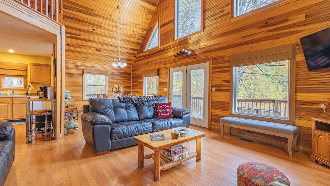 Photo of Livingroom in Primrose