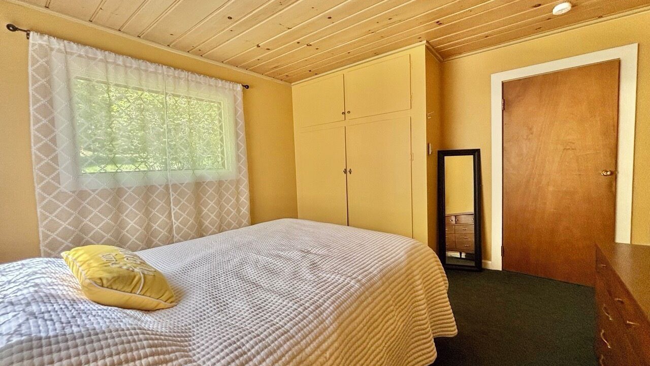 Photo of Bedroom in Worley