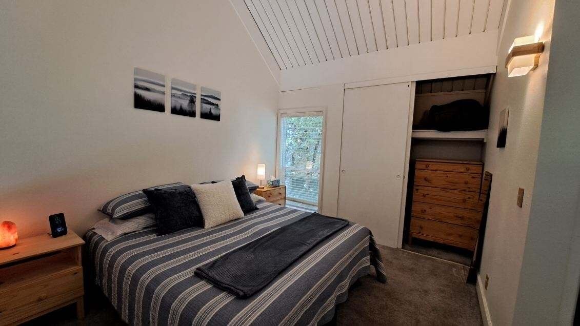 Photo of Bedroom in Mount Park