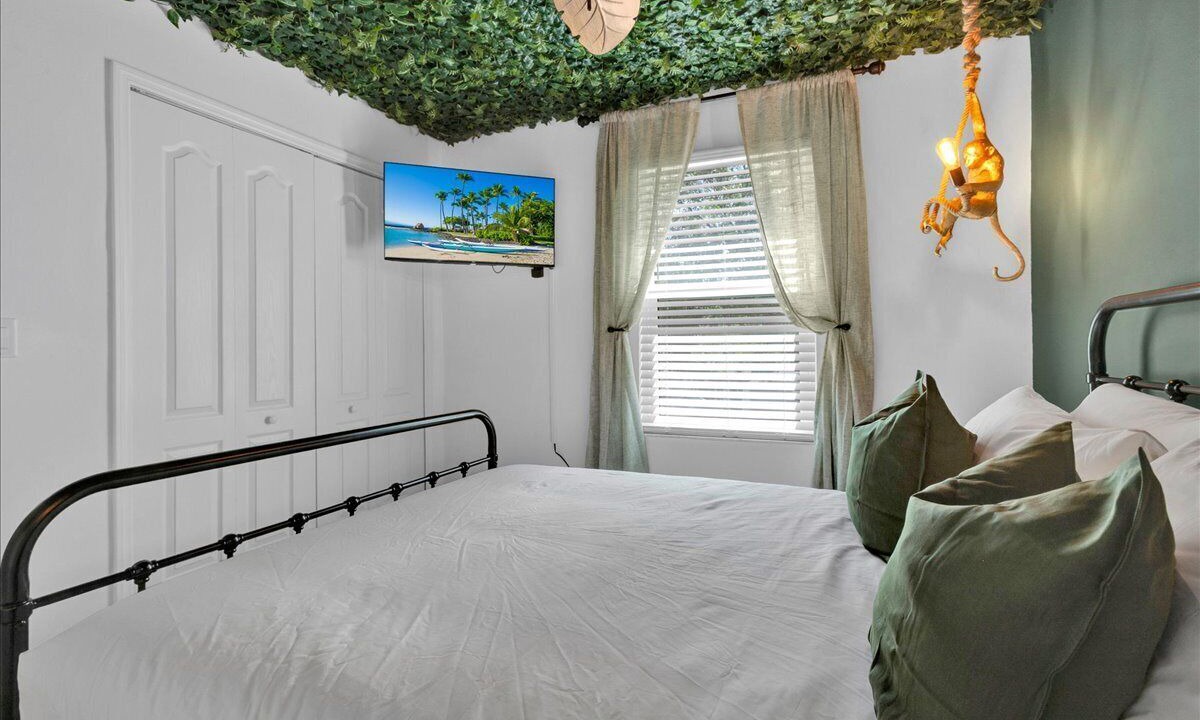 Photo of Bedroom in West Haven