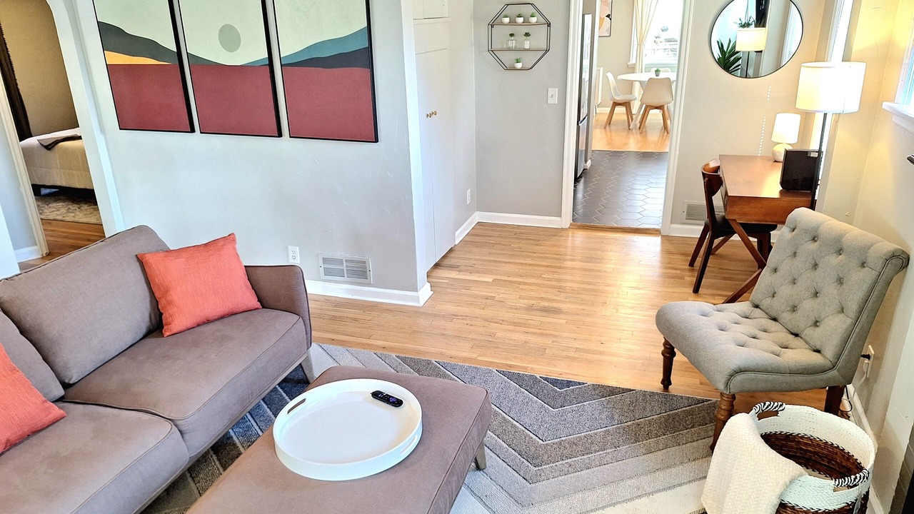 Photo of Livingroom in Veterans Park