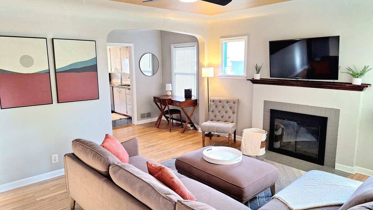 Photo of Livingroom in Veterans Park