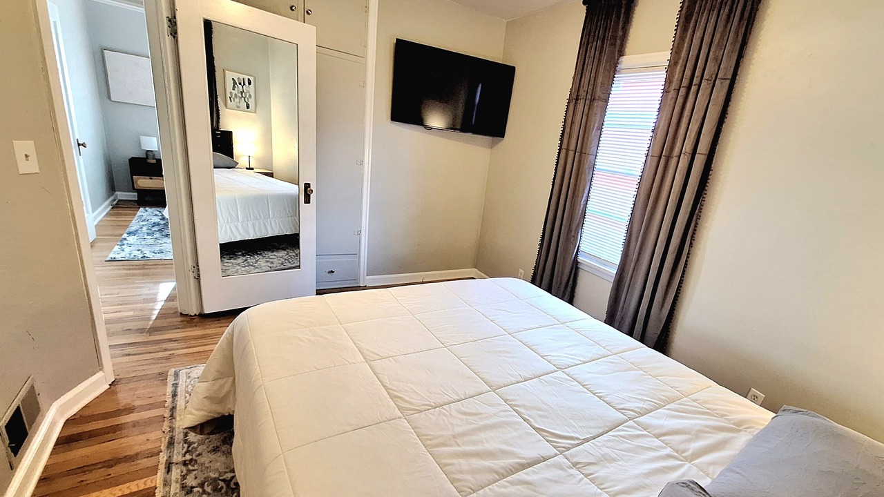 Photo of Bedroom in Veterans Park
