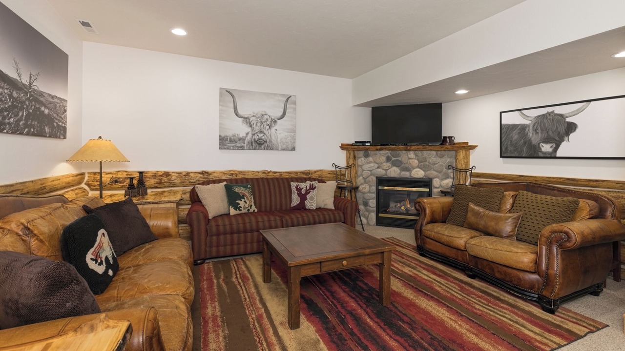 Photo of Livingroom in Powder Ridge