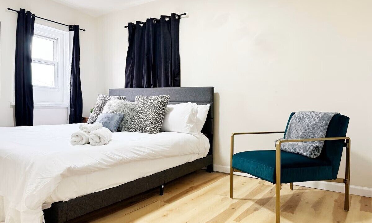Photo of Bedroom in Evansville