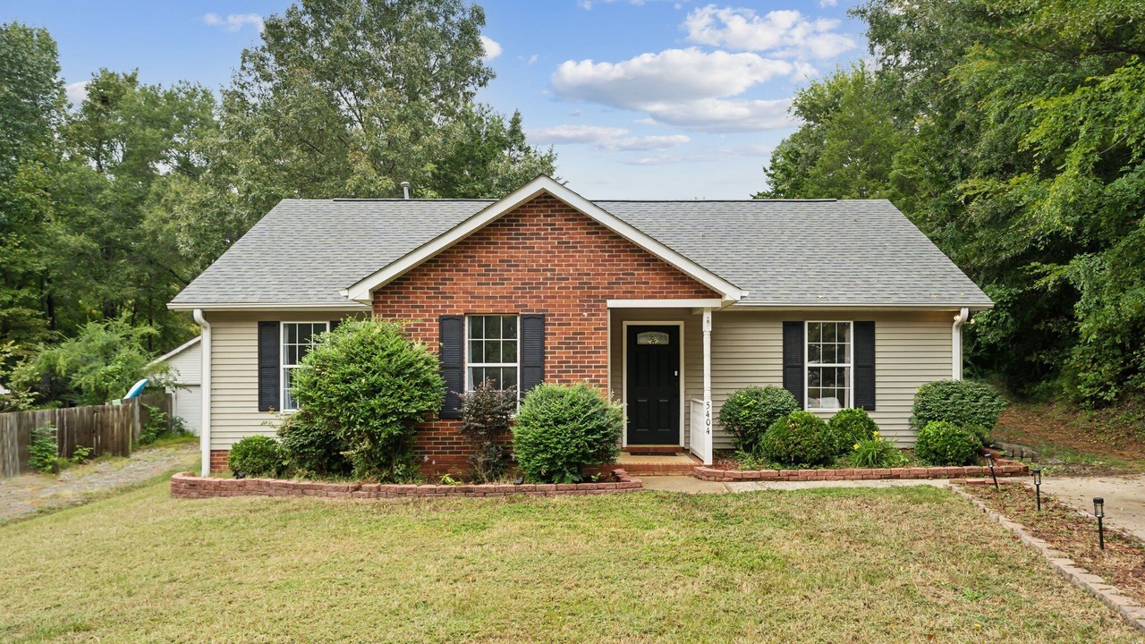 Photo of Outdoor in Paw Creek