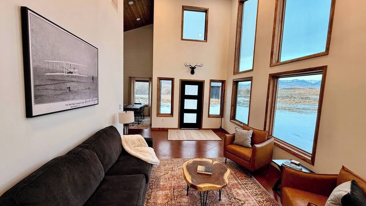 Photo of Bedroom in Shell