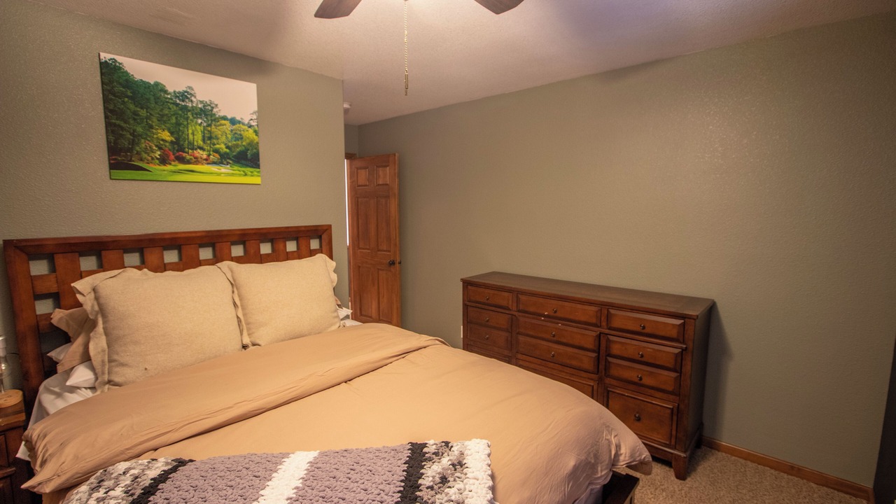 Photo of Bedroom in Evansville