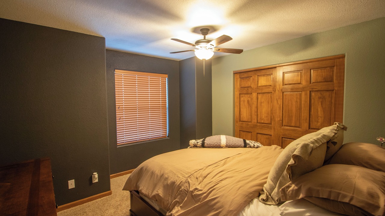 Photo of Bedroom in Evansville